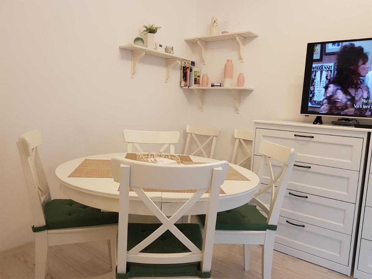 Apartament Ultracentral Monadin 2 ブラショフ エクステリア 写真