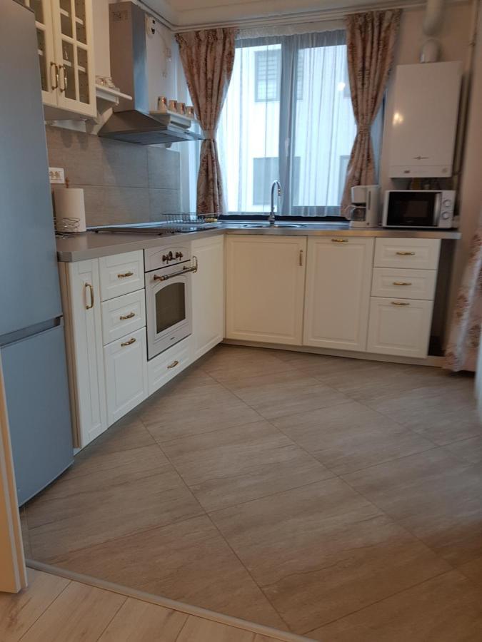 Apartament Ultracentral Monadin 2 ブラショフ エクステリア 写真